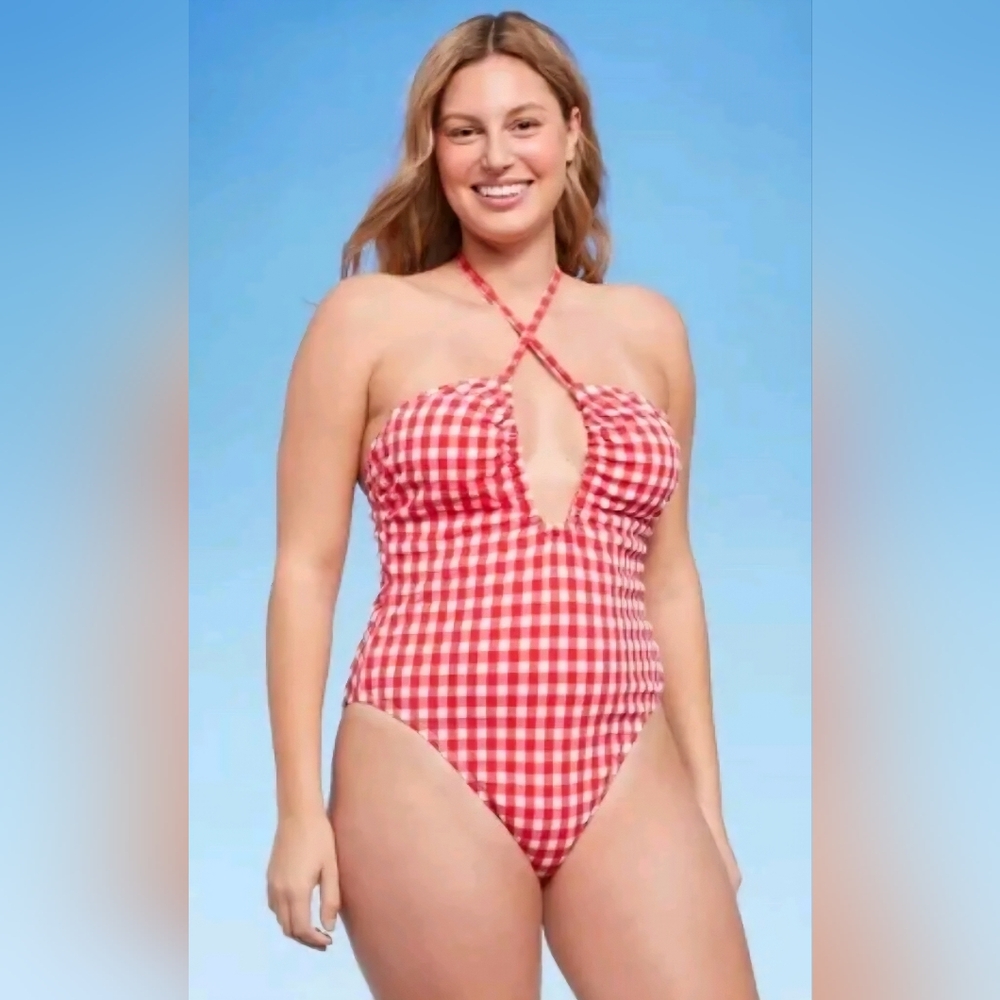 Size XS.  WILD FABLE RED WHITE GINGHAM PRINT KEY HOLE FRONT HALTER TIE SWIMSUIT